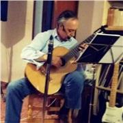 Doy clases de guitarra clásica y de jazz. Composición, arreglos e improvisación.ź